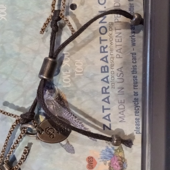 Net & Hand Bracelet - Picture 5 of 6